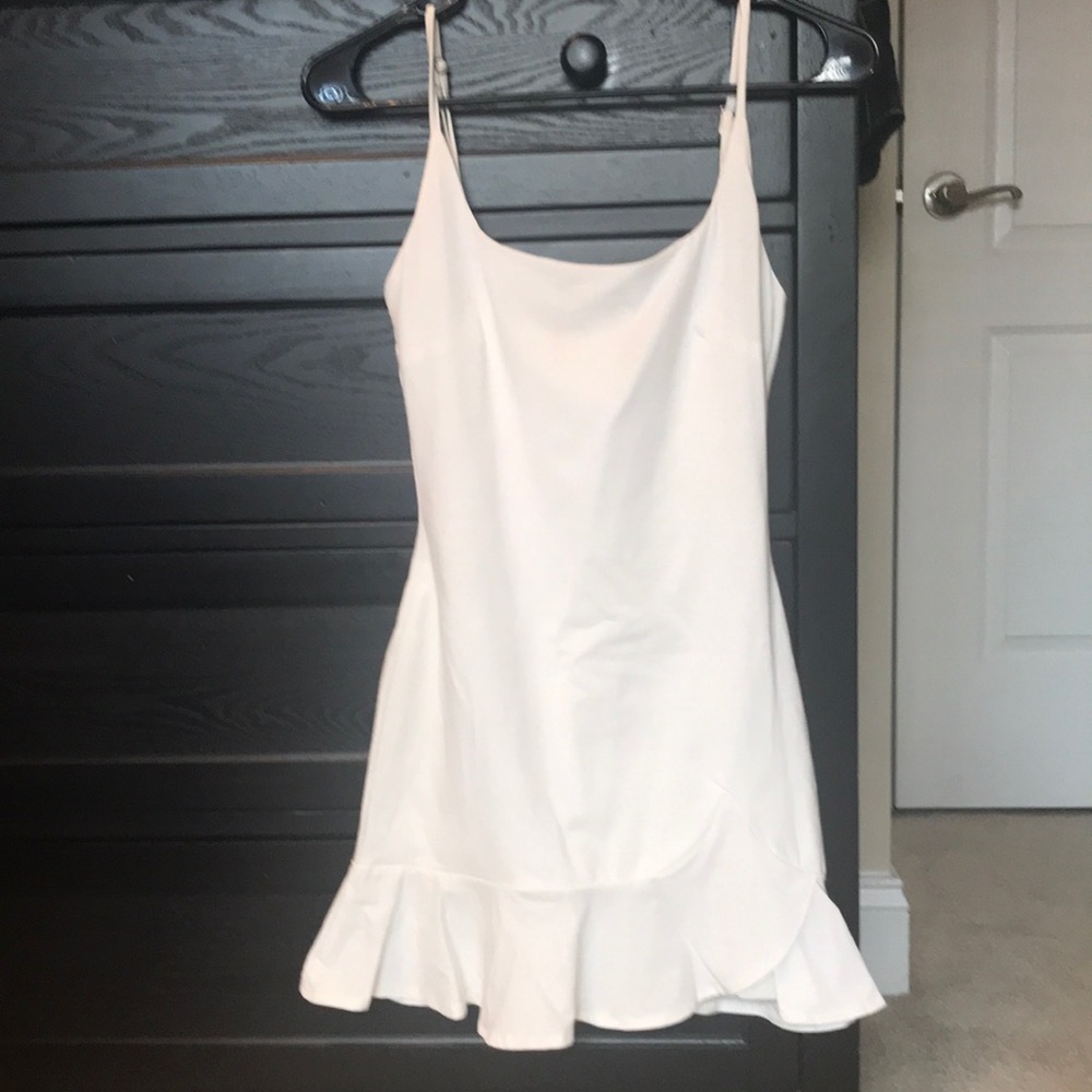 CLOSET CLEAN OUT Everything must go! 
Princess Polly dress